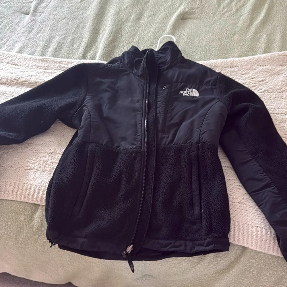 North face jacket - Picture 1 of 4